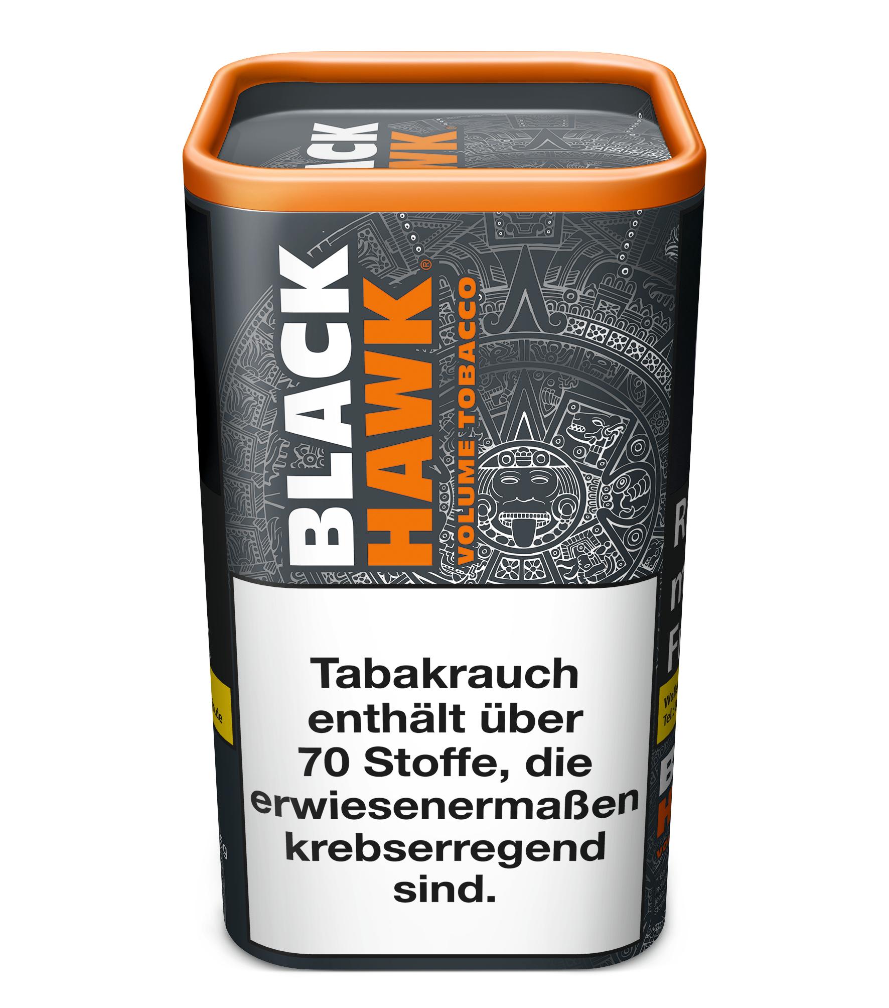 Schwarze und orangefarbene 90-Gramm-Dose Black Hawk Volumentabak. Die rechteckige Dose mit quadratischem Deckel ist mit einem stilisierten Aztec- oder Maya-inspirierten Muster in Grau- und Schwarztönen verziert. Dieser American Blend Tabak von Black Hawk 