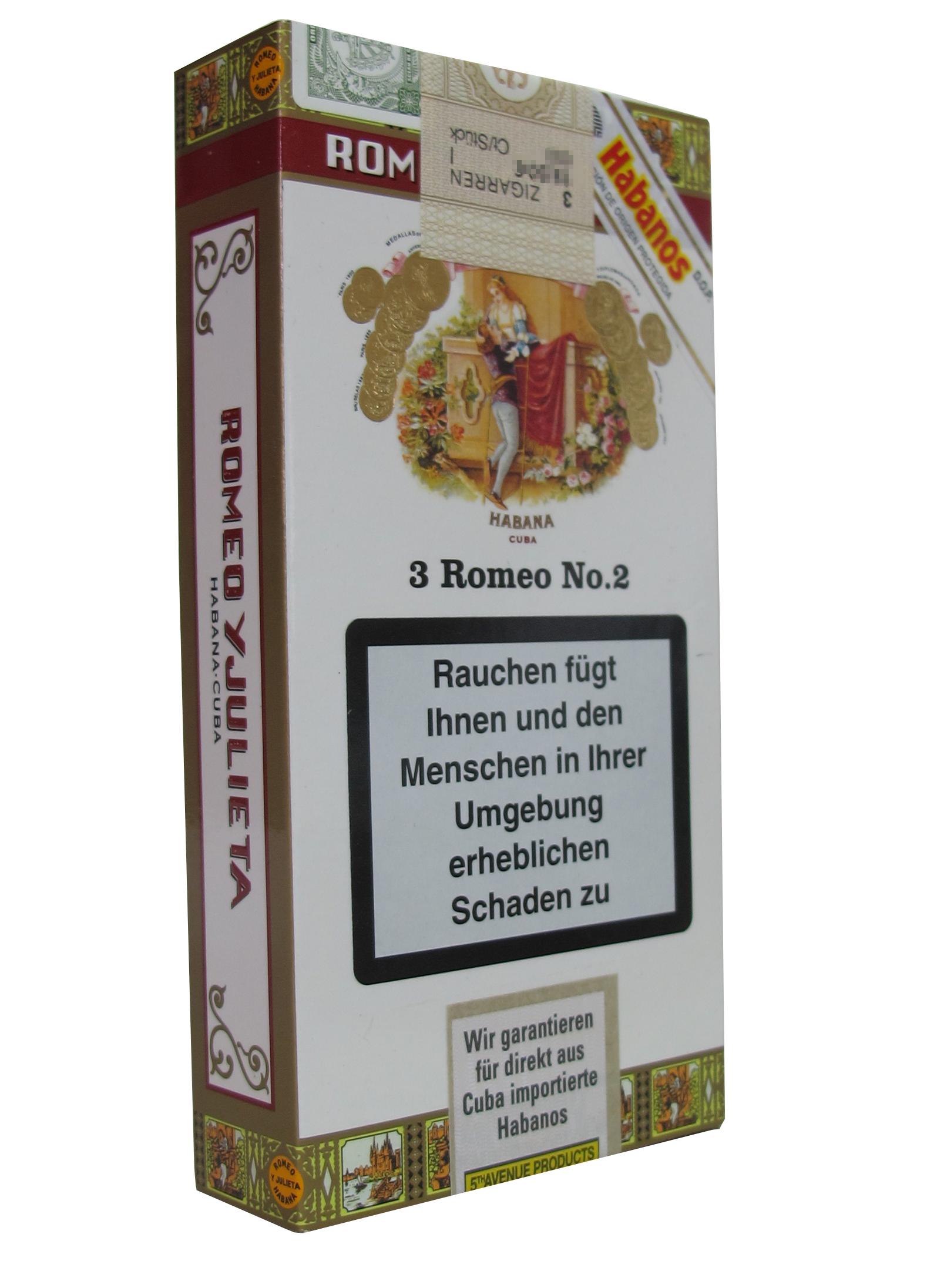 Packung Romeo y Julieta Zigarren No.2 aus Habana, Kuba, in der typischen weiß-gold-roten Box mit 3 Stück Inhalt.