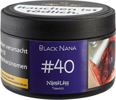 Schwarze, zylindrische 25-Gramm-Dose Nameless Black Nana Shisha Tabak mit Traube-Minze Geschmack. Das lila Etikett der Tabakdose zeigt den Produktnamen "Black Nana #40", den Hersteller "NameLess Tobacco" und eine Abbildung, möglicherweise eine Zigarette.