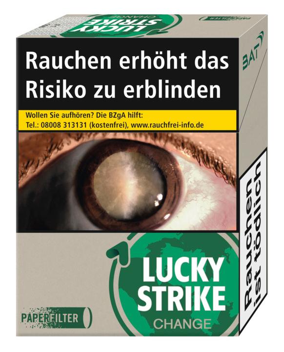 Eine Packung Lucky Strike Change Dark Green Giga Filterzigaretten.