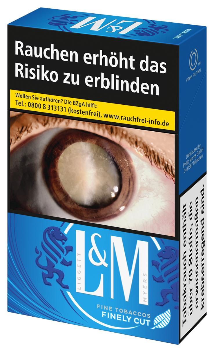 Blaue L&M Blue OP Zigarettenpackung mit 20 Stück Inhalt. Das schwarz-weiße Etikett zeigt ein stilisiertes Auge, das L&M Logo und den deutschen Warnhinweis "Rauchen erhöht das Risiko zu erblinden".
