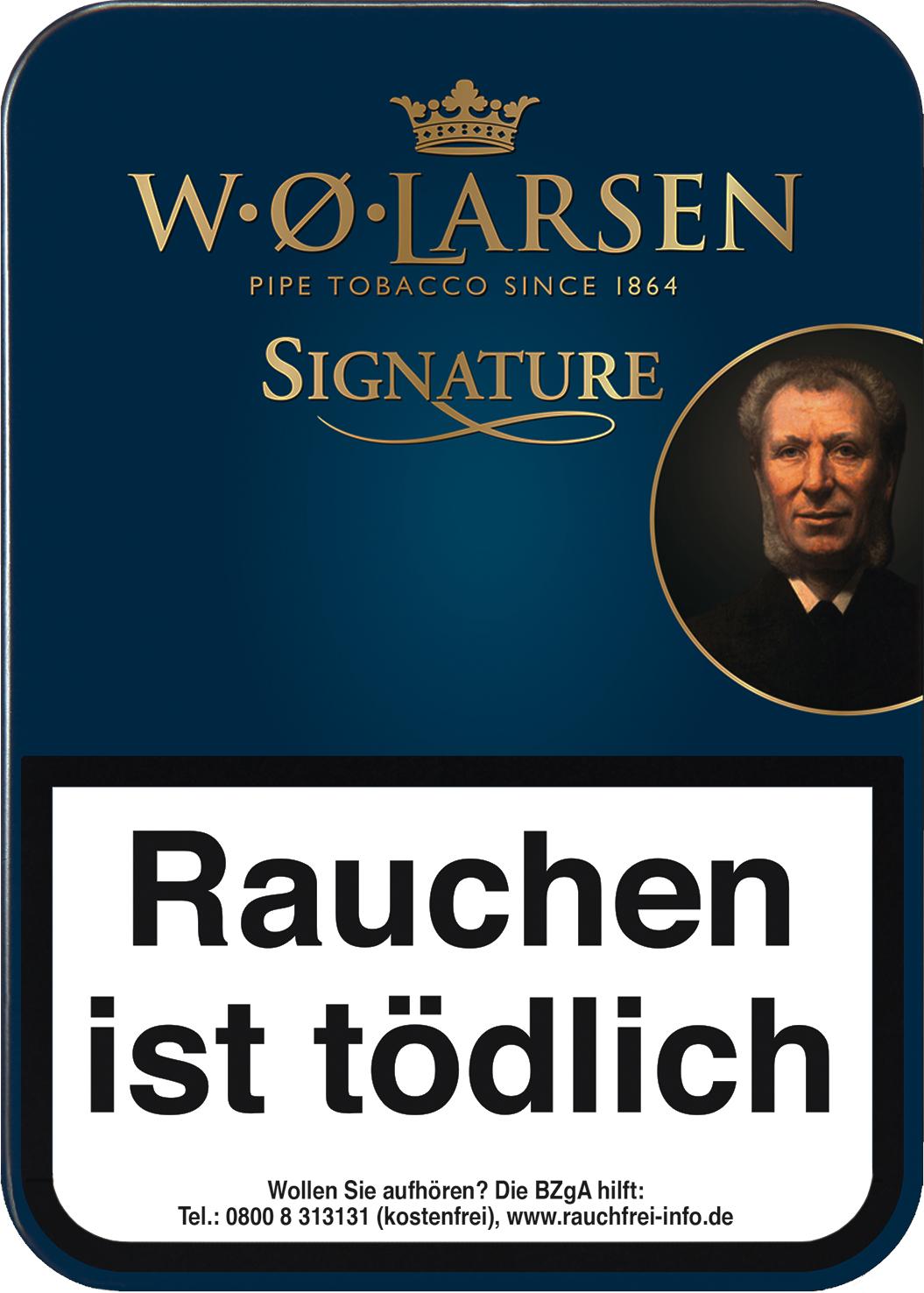 Blaues W.O. Larsen Signature Pfeifentabak-Dose mit 100 Gramm Inhalt, goldenem Markenlogo, Krönchen-Emblem und Porträt eines Mannes auf der Vorderseite.