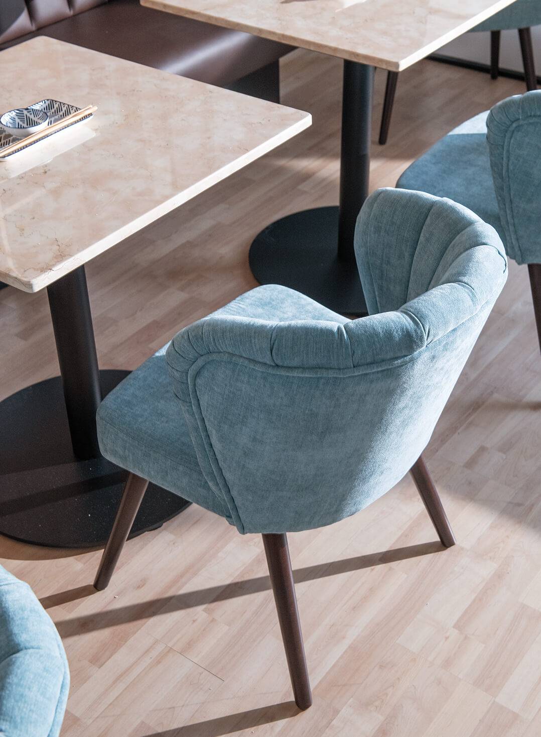 Indoor Stühle für ihre Gastronomie und Hotellerie