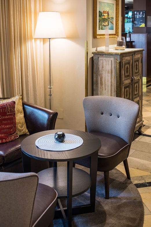 Indoor Hotel Furniture
