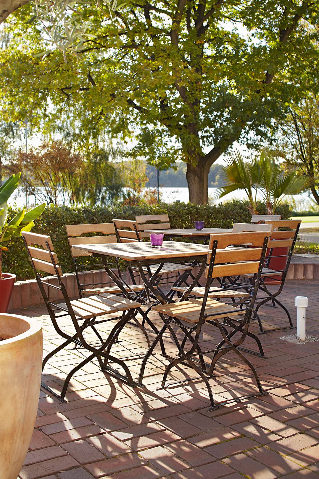 Tables pliantes pour votre restaurant ou hôtel