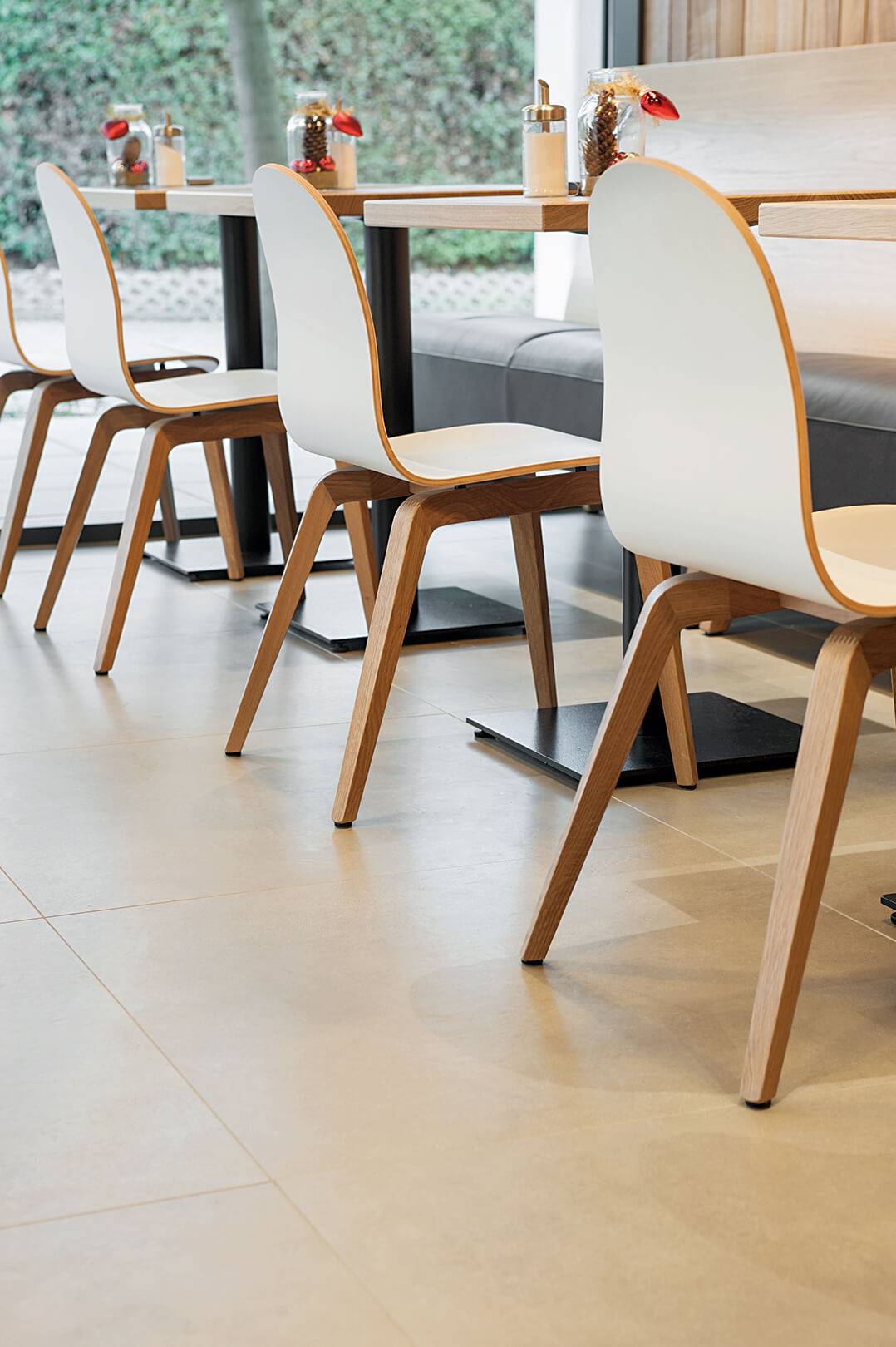Indoor Chair systems for your restaurant or hotel