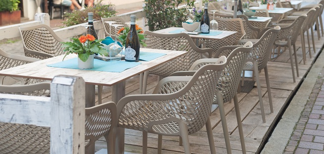 Bistro furniture