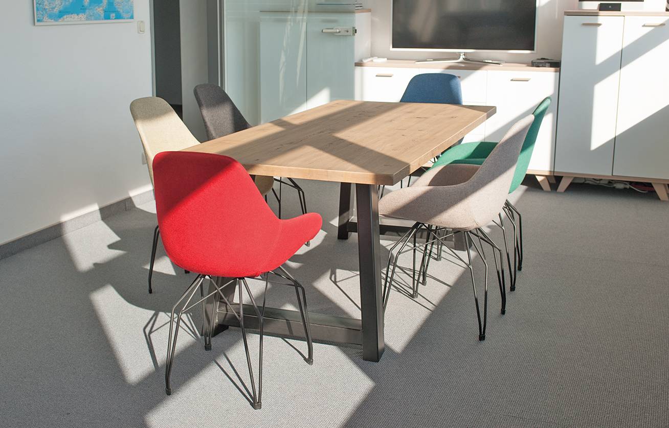 content image text go in coworking buro