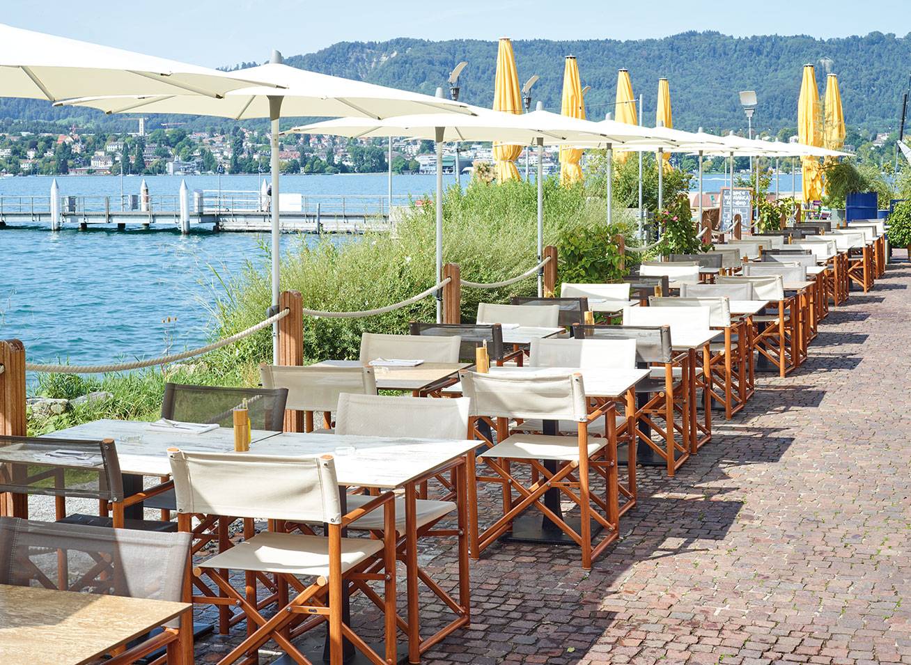 Meubles de référence GO IN - Lake Side Zurich