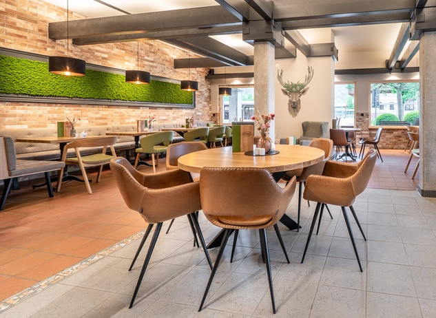 GO IN Referenz Café Raphelt´s