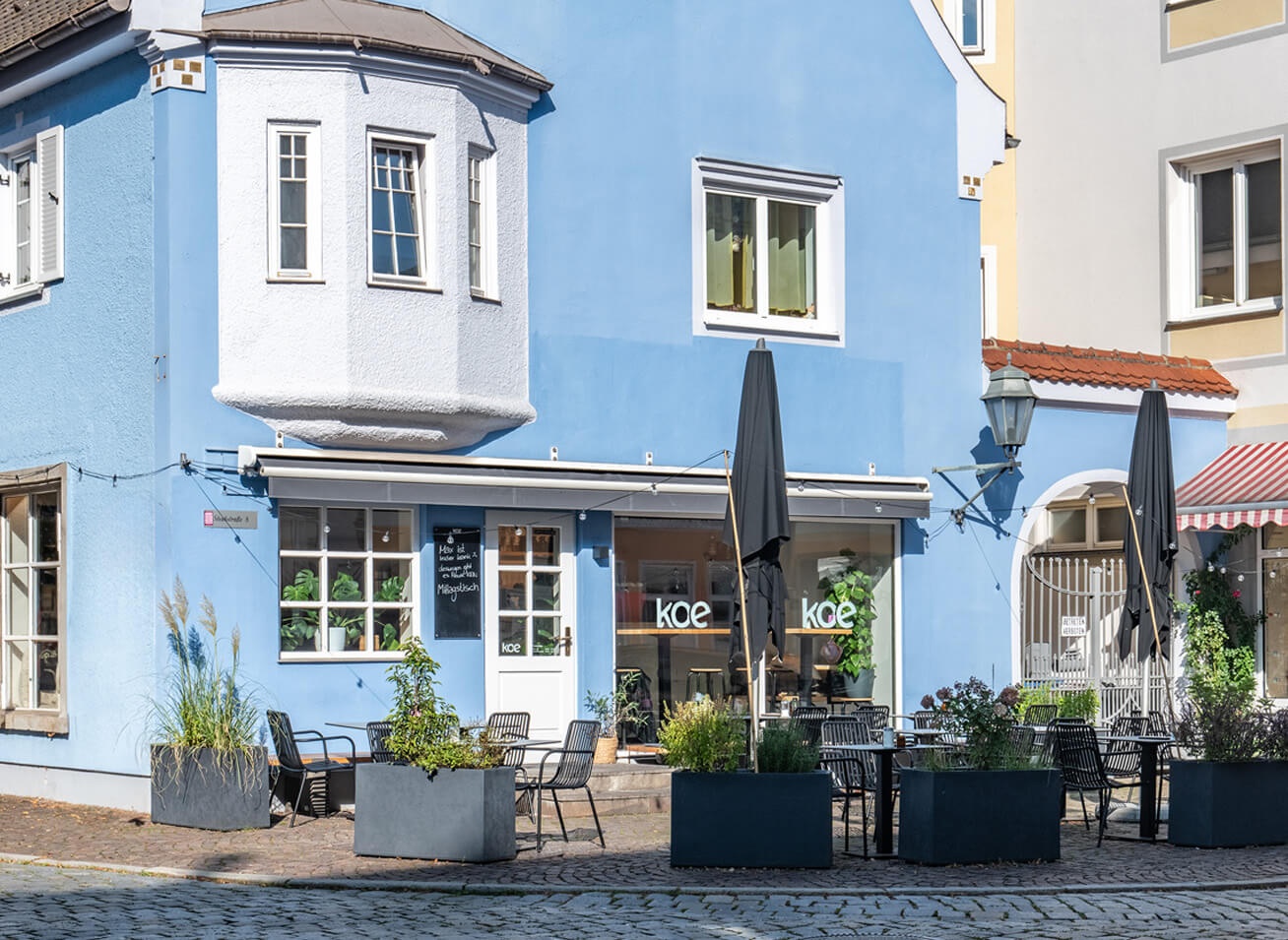 GO IN Referenz Koe Café