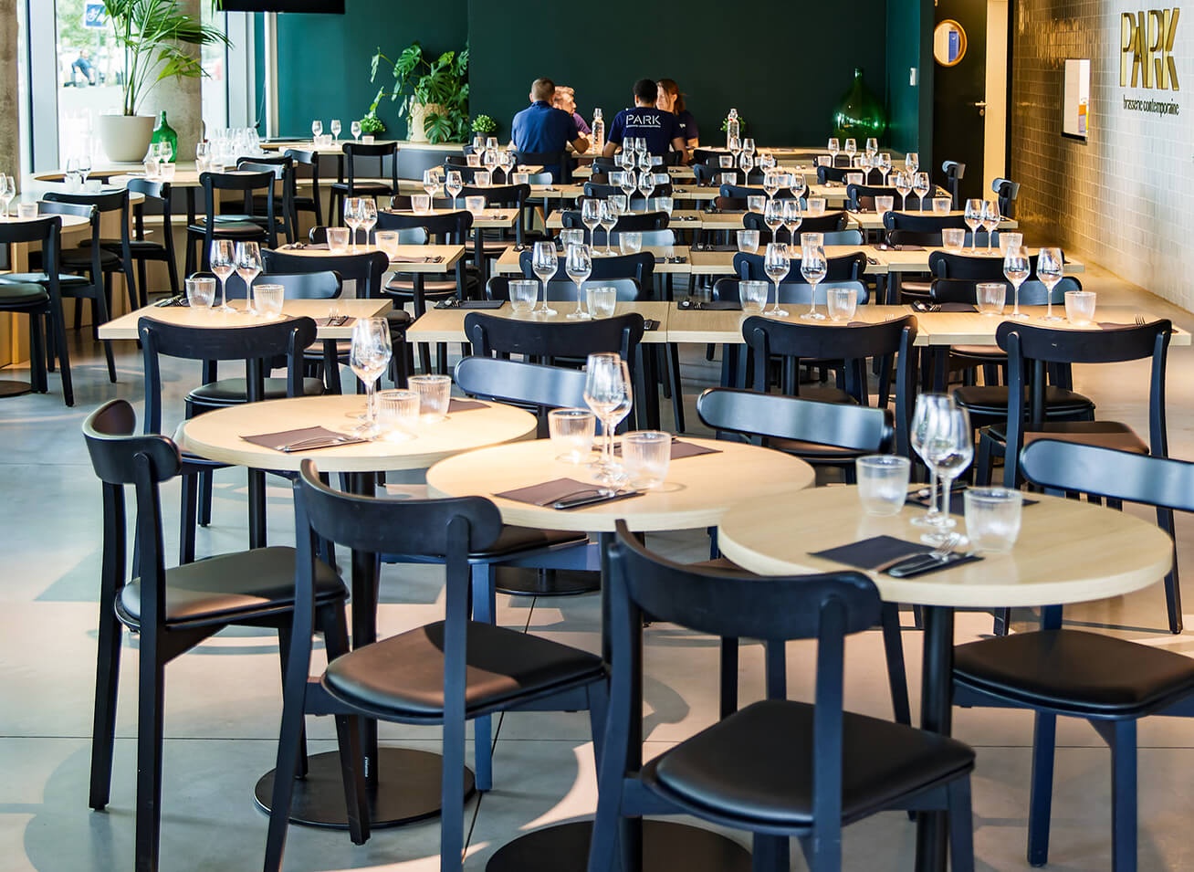 GO IN Referenz Brasserie Park