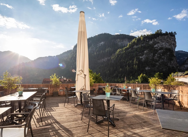 GO IN Referenz Hotel Weiss Kreuz