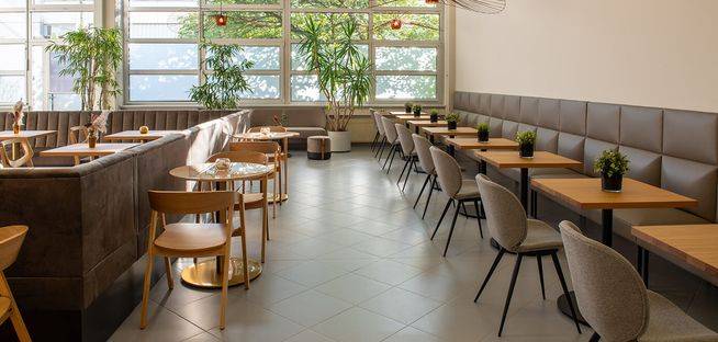 Tschüß Kantine, hallo GO IN Café: Neue Wohlfühloase für Mitarbeitende und lebendiger Showroom für Kunden