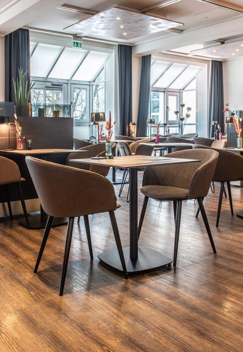 Armlehnstühle für Ihre Gastronomie und Hotellerie