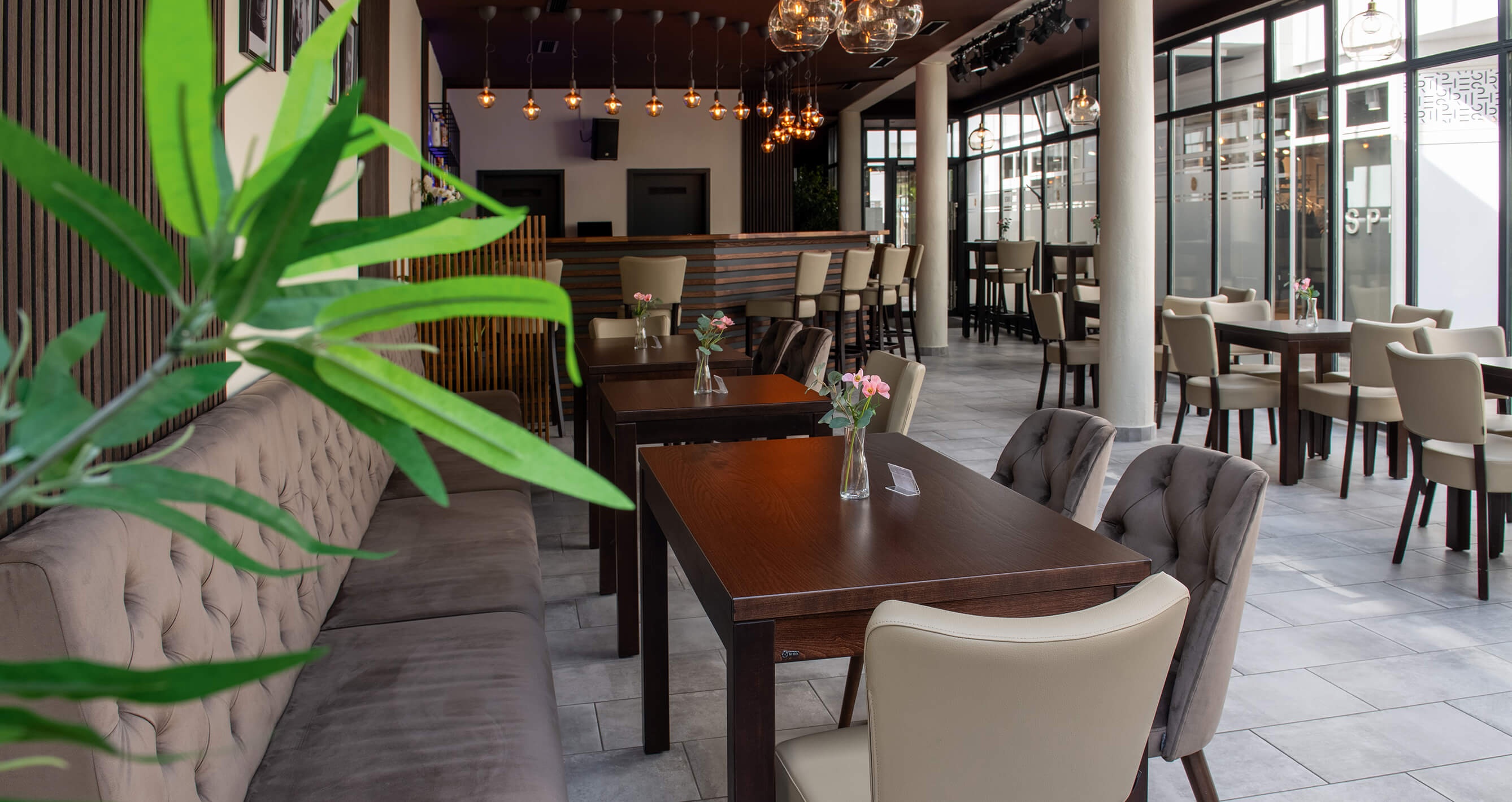 GO IN Referenz Berti´s Bar