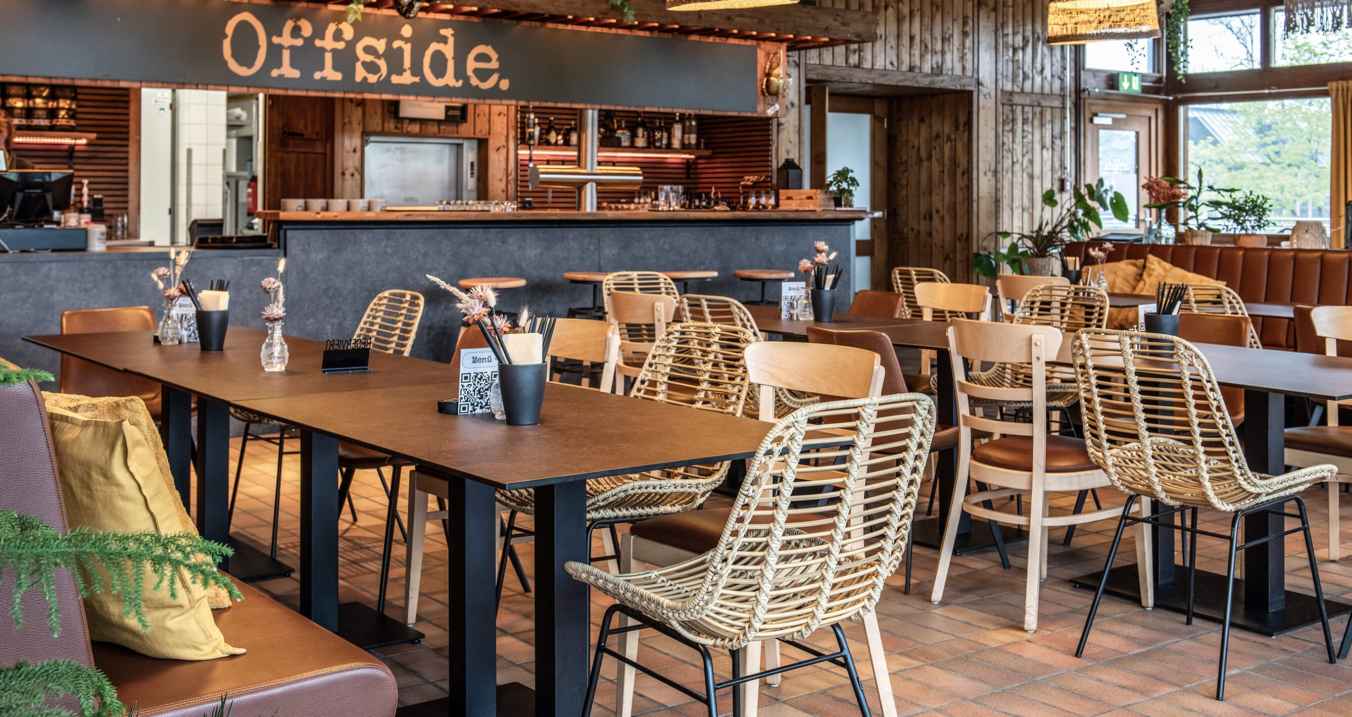 GO IN Referenz Offside