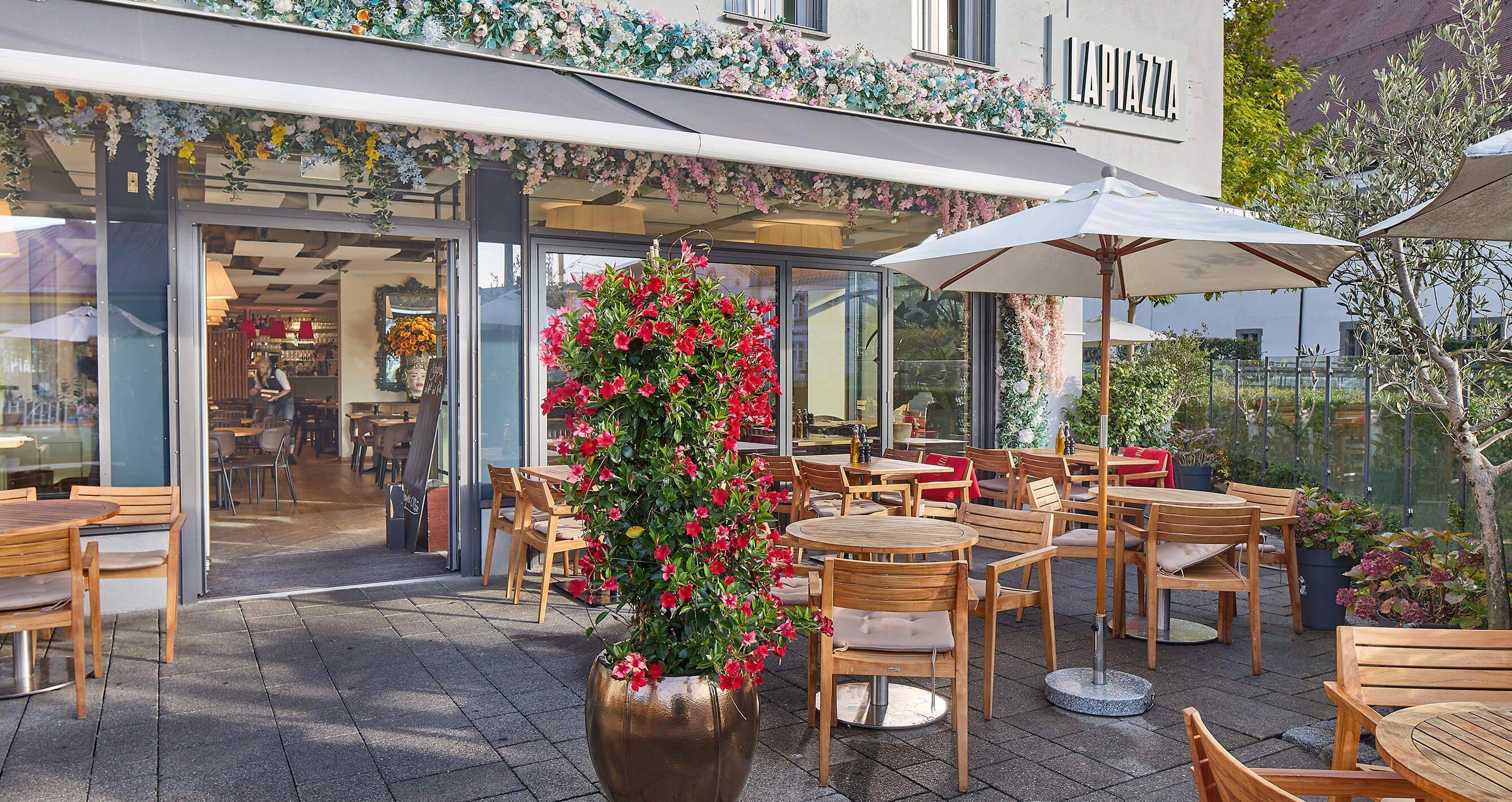 Referenz Möbel GO IN La Piazza