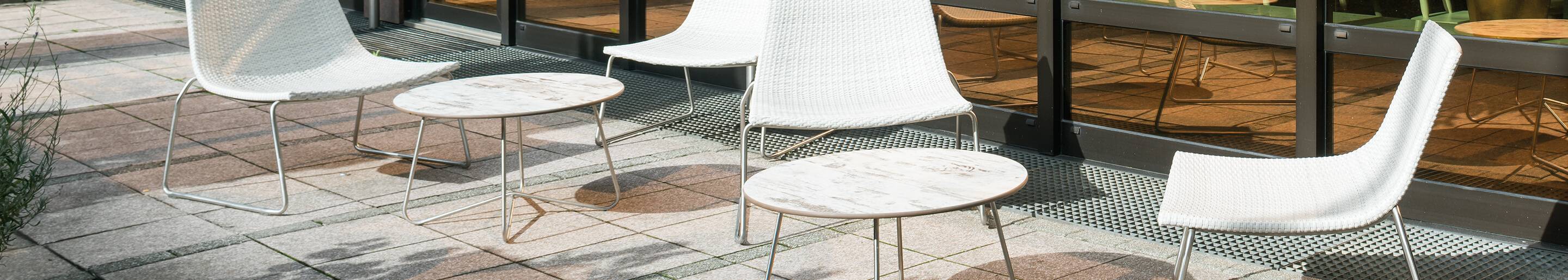 Outdoor Loungetische für Ihre Gastronomie und Hotellerie