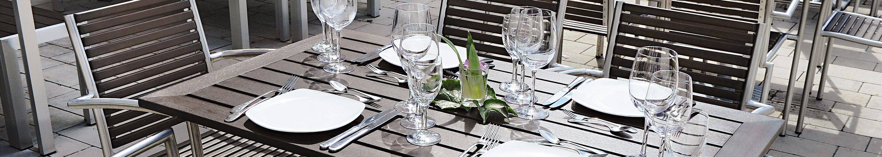 Wetterfeste Tischplatten für Ihre Gastronomie, Hotellerie oder Biergarten