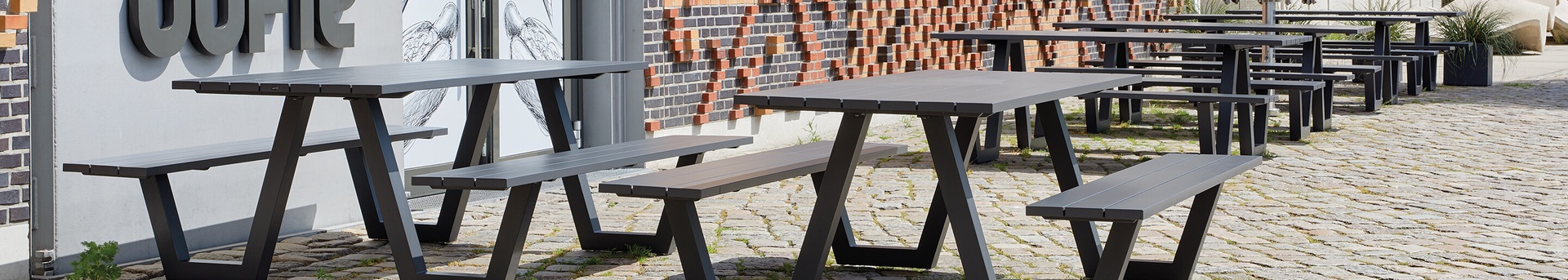 Combinaisons Tables/Bancs pour votre restaurant ou hôtel