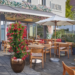 image_desktop_referenz_la piazza