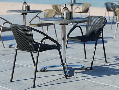 Statement in Anthrazit