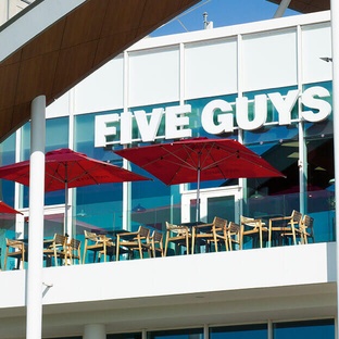 Five Guys Systemgastro Möbel