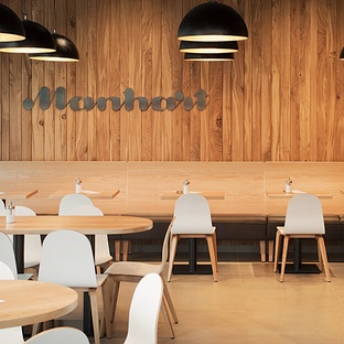 les boulangeries, les boucheries et les snack-bars