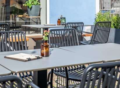 GO IN Referenz Koe Café