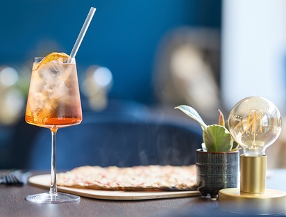 image 3er grid desktop golden kiss 2