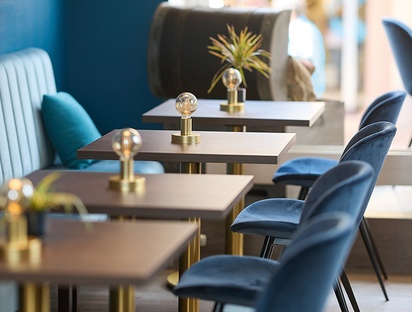 image 3er grid desktop golden kiss 7