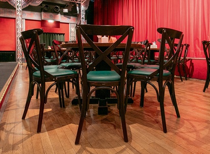 GO IN Referenz Comedy Hall